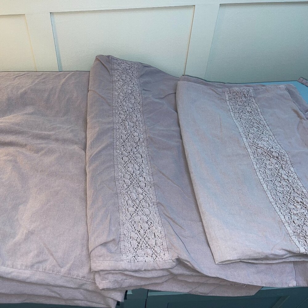 Pottery Barn Washed Cotton Full/Queen Duvet Set in Lavender - Picture 11 of 11